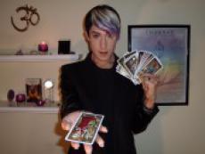 PerryNormal - Tarot Reading and Western Astrology